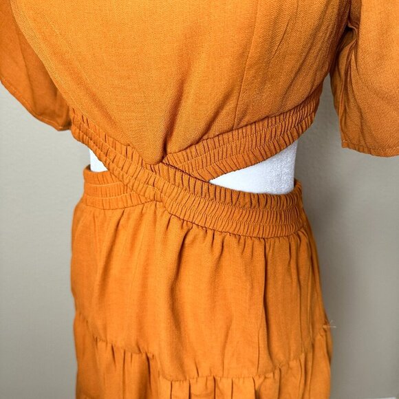 SHEIN Cut Out Tiered Mini Dress Size Small On or Off Shoulder Linen Like - Picture 4 of 11